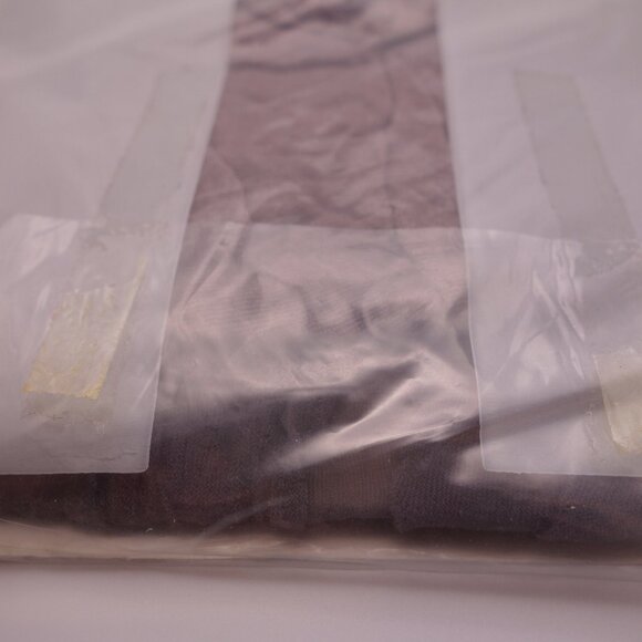 SECRET international Ultra Sheer Control Top Sandalfoot Soft Grey Pantyhose - Picture 8 of 13